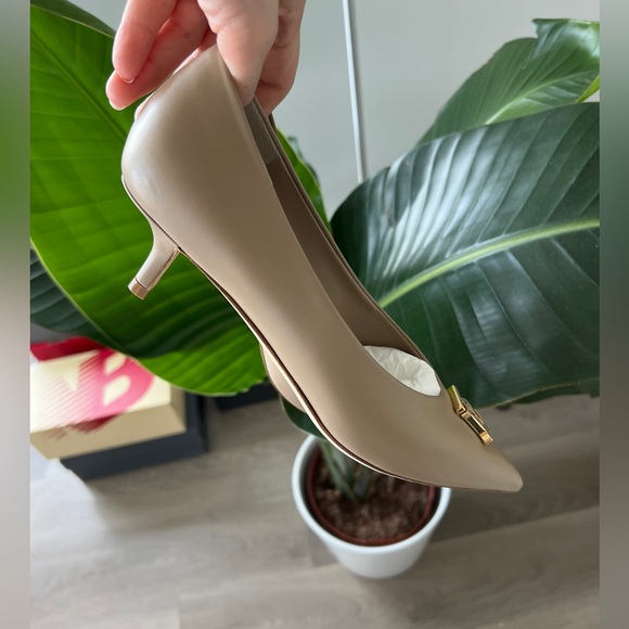 NWT Authentic Burberry Ezra Tb Monogram Pointed Pump Chesnut - Picture 9 of 14